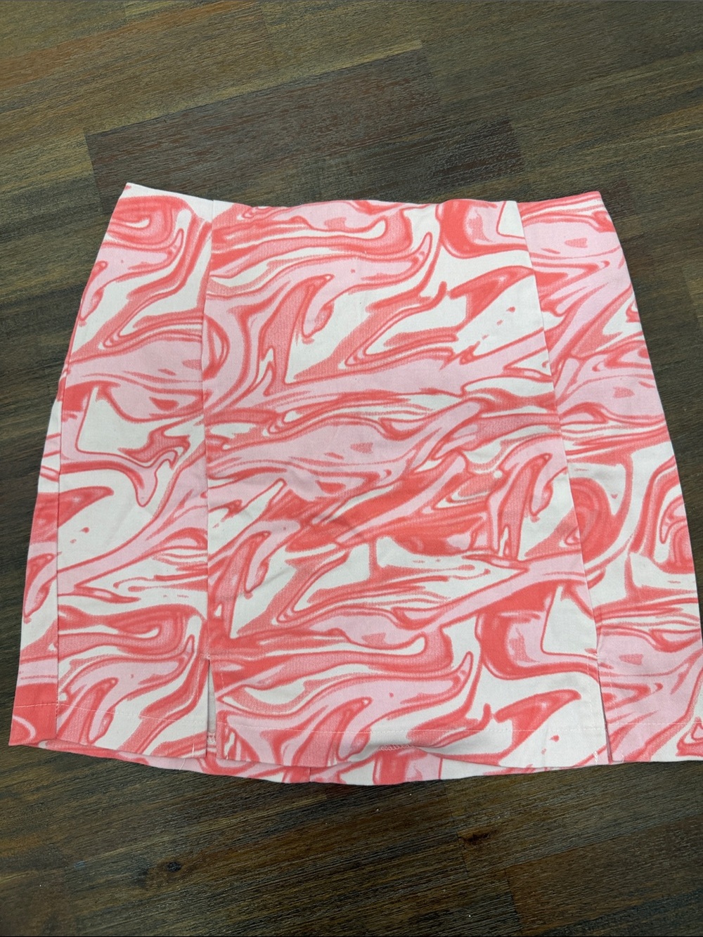 love on a hanger Pink & White Marble-Print Mini Skirt